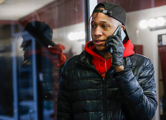 Les survivants de la violence armée et le groupe de défense travaillent pour combler les lacunes– Comment guérir