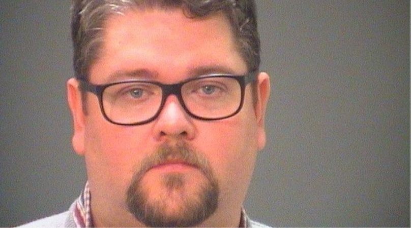 Un autre prêtre exposé à des problèmes sexuels récents