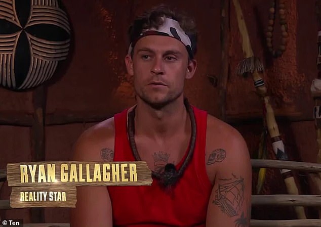 Je suis une célébrité: Ryan Gallagher défend Dipper contre des commentaires «  sexistes  » sur Abbie Chatfield