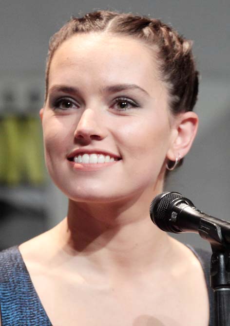 Daisy Ridley terrifiée par les médias sociaux– Comment guérir