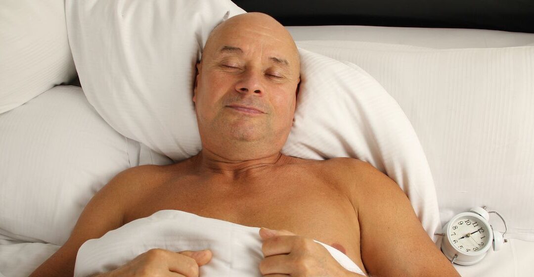 Est-ce que dormir nu est meilleur pour votre santé?– Comment s&rsquo;en sortir