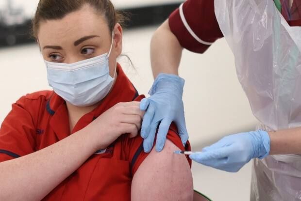Comment vaincre la peur des aiguilles à temps pour le vaccin COVID-19