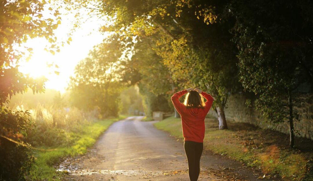 PRIORISER ET PROTÉGER LE BIEN-ÊTRE MENTAL LORSQUE LE MONDE SE SENTE CHAOTIQUE.– Comment guérir