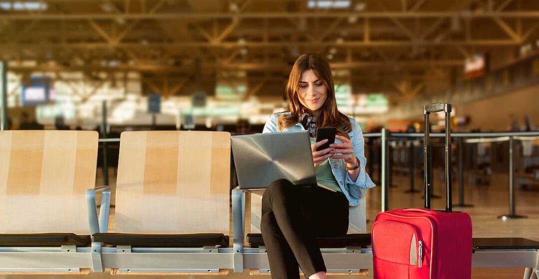 L&rsquo;application Emirates tente de proposer aux passagers des tests COVID à prix réduit– Comment s&rsquo;en sortir