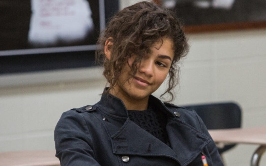 Spider-Man 3 Star Zendaya parle de l&rsquo;anxiété des médias sociaux– Comment guérir